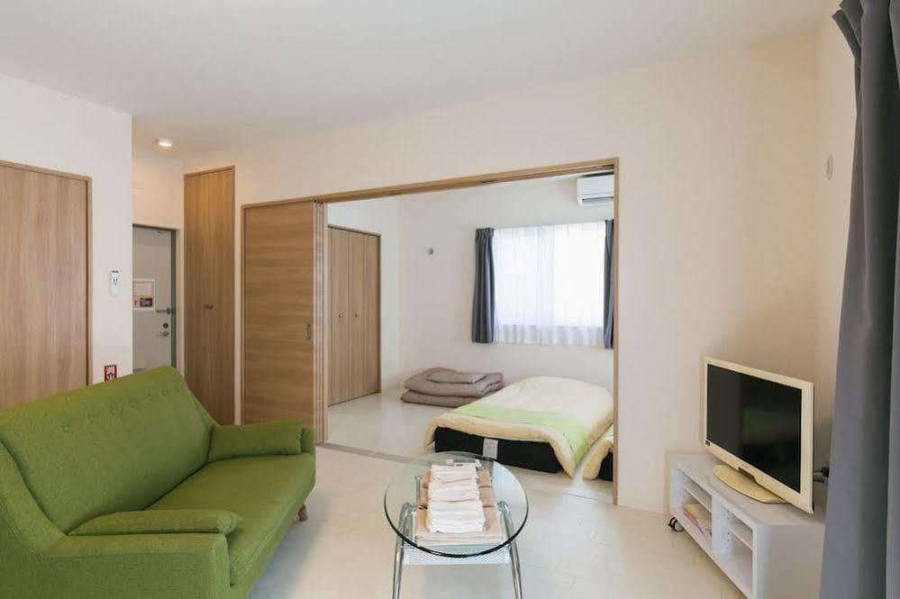 Rainbow Terrace Ginowan Apartment Exterior photo